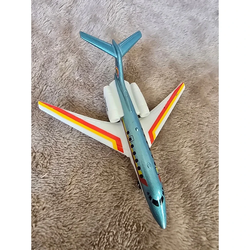 Matchbox Sky Busters Cessna Citation X Metallic Blue Diecast Airplane 2007 C30